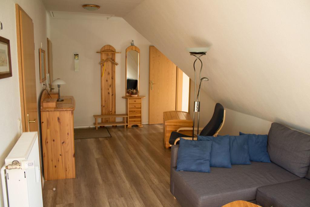 Am Bernsteinweg Apartment Prerow